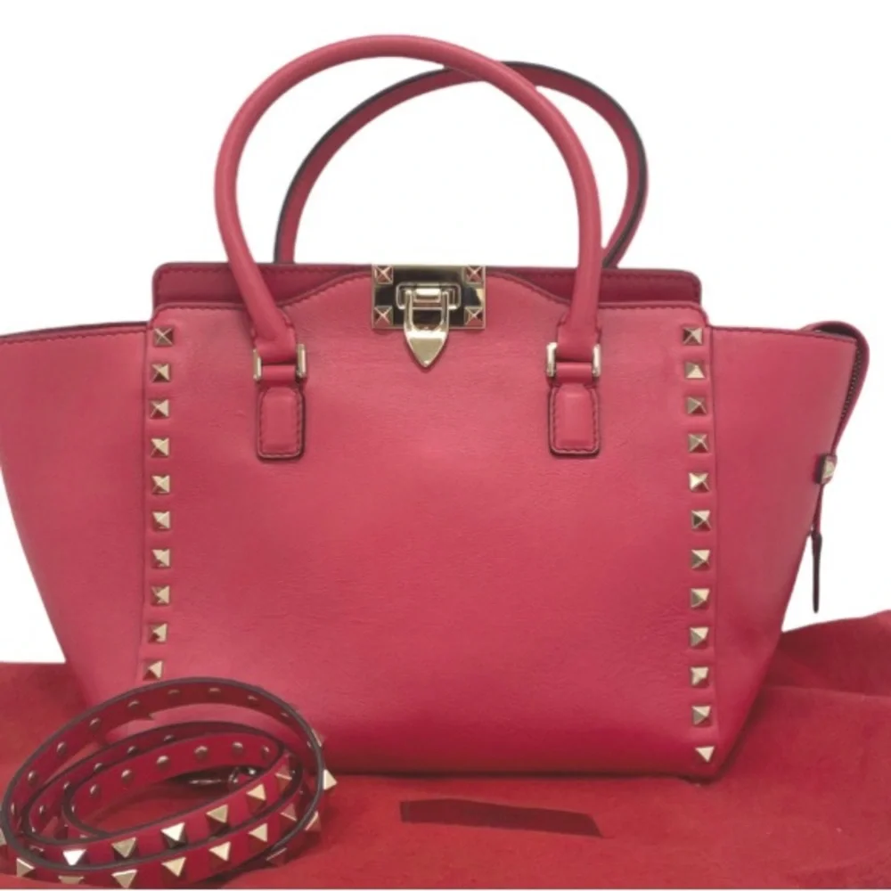 Raspberry Pink Valentino Rockstud tote - Picture 6 of 7